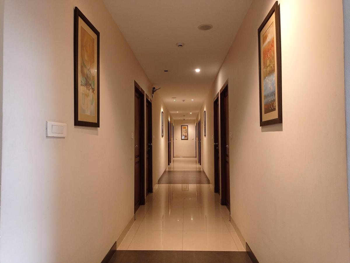 קוז'יקודה Hotel De Grand מראה חיצוני תמונה