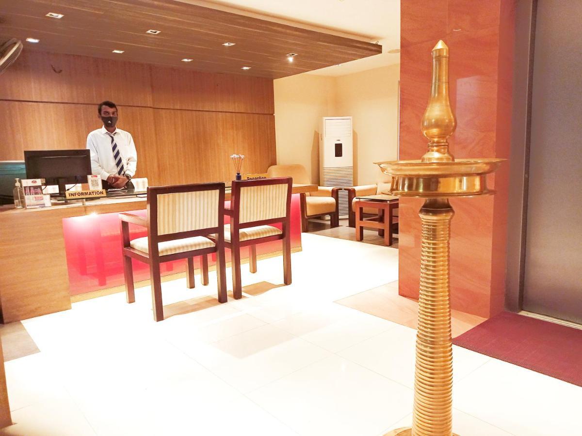 קוז'יקודה Hotel De Grand מראה חיצוני תמונה