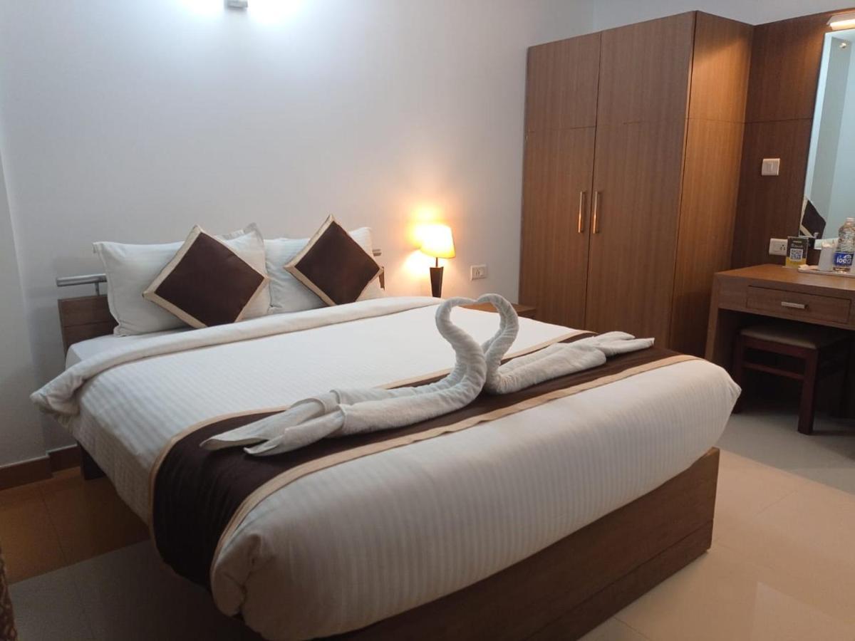 קוז'יקודה Hotel De Grand מראה חיצוני תמונה