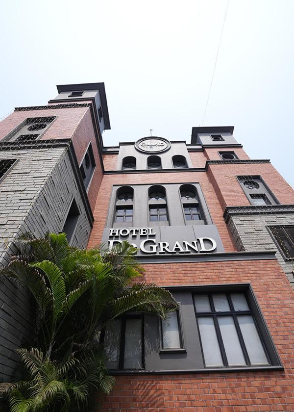 קוז'יקודה Hotel De Grand מראה חיצוני תמונה
