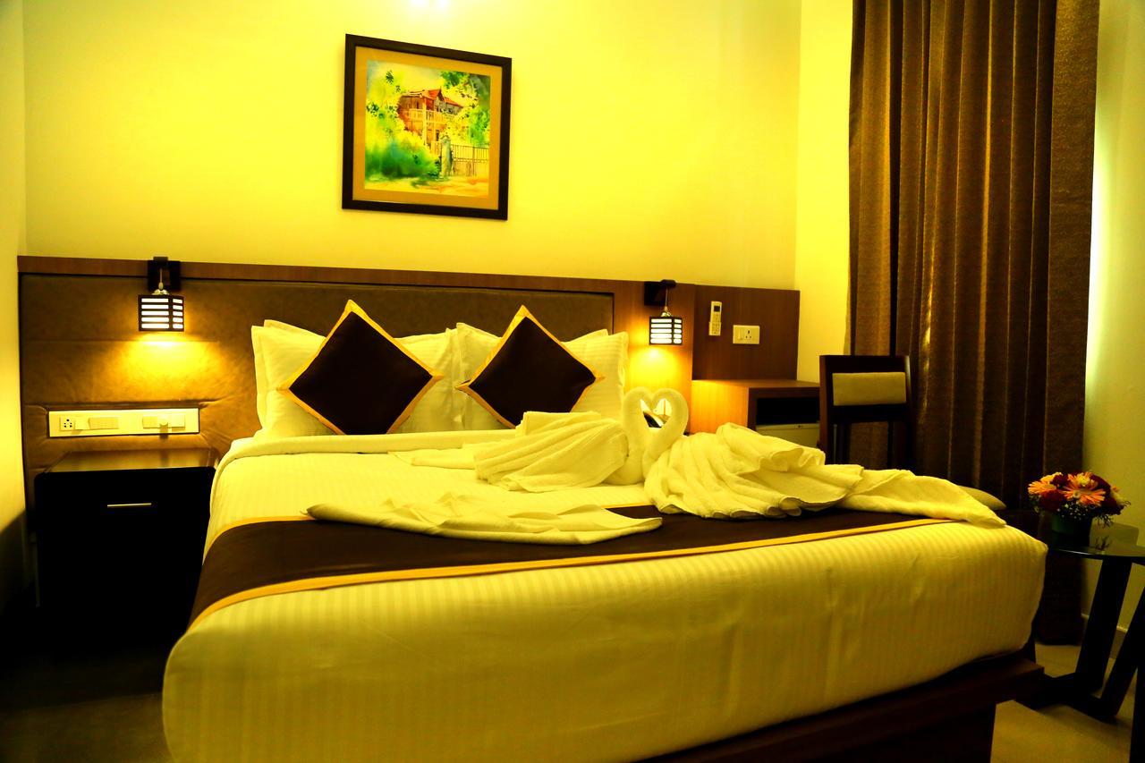 קוז'יקודה Hotel De Grand מראה חיצוני תמונה